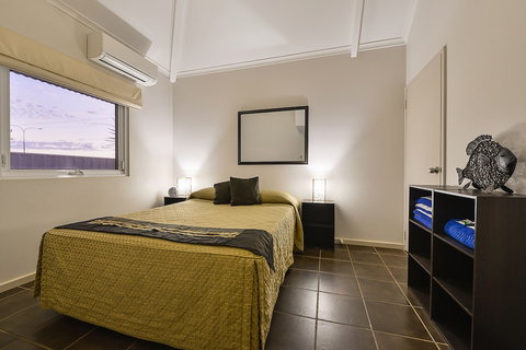 Osprey Holiday Village - Redcliffe Tourism 6