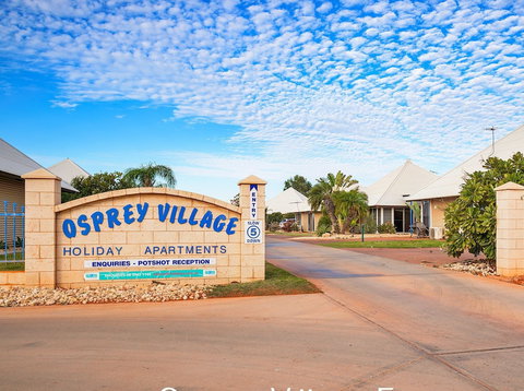 Osprey Holiday Village - Redcliffe Tourism 0