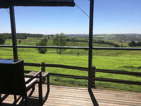 Hillview Cottages - Redcliffe Tourism 3