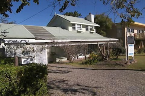 Casablanca Enchanted Cottage - Adults Only - Redcliffe Tourism 0