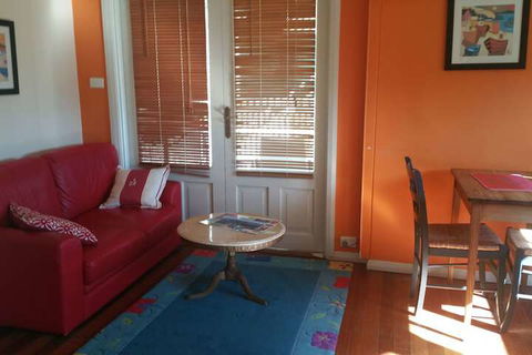 Casablanca Enchanted Cottage - Adults Only - Redcliffe Tourism 6
