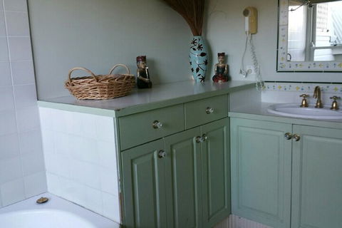 Casablanca Enchanted Cottage - Adults Only - Redcliffe Tourism 5