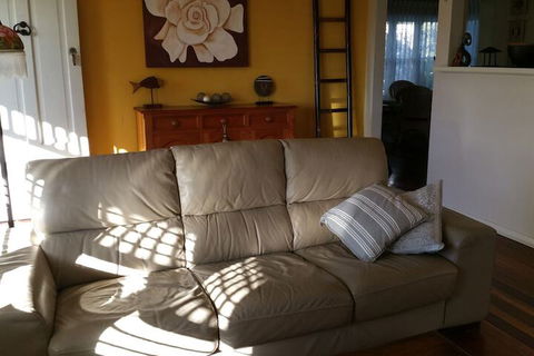 Casablanca Enchanted Cottage - Adults Only - Redcliffe Tourism 1