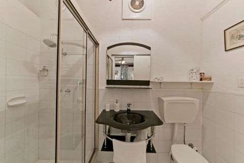 Hillside Country Retreat - Redcliffe Tourism 2