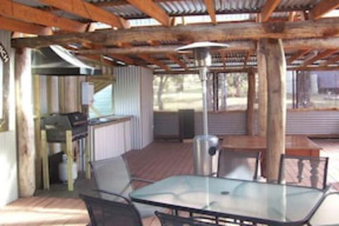 Serenity Grove - Redcliffe Tourism 7
