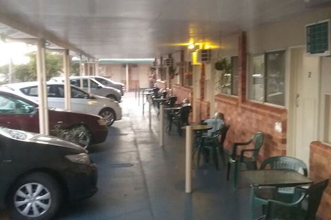 Avocado Motor Inn - Redcliffe Tourism 2