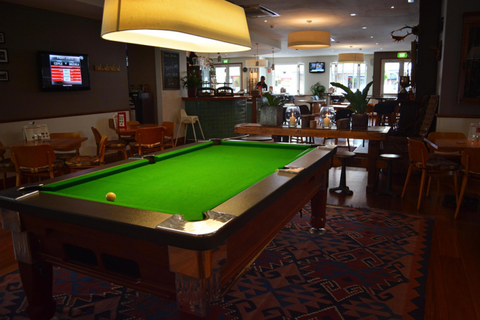 Royal Hotel Bowral - Redcliffe Tourism 4