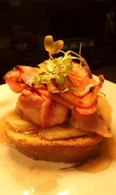 Pierre's On George - Redcliffe Tourism 0