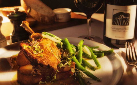 Pierre's On George - Redcliffe Tourism 10