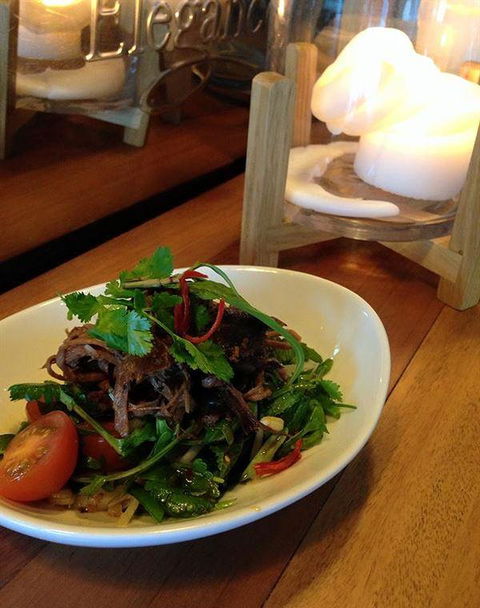 Amongst The Sticks - Redcliffe Tourism 15