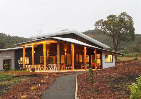 Amongst The Sticks - Redcliffe Tourism 3