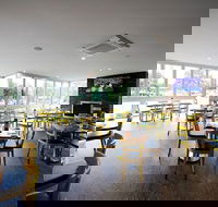 Cross Keys Hotel - Redcliffe Tourism