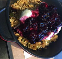 Raven Hill Restaurant Cafe - Redcliffe Tourism
