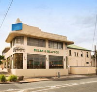 Royal FTG Hotel - Redcliffe Tourism
