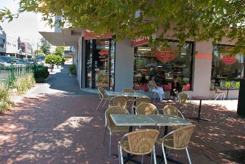 Serafino's Coffee Shop - Redcliffe Tourism 0