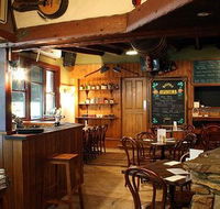 Railway Hotel - Redcliffe Tourism