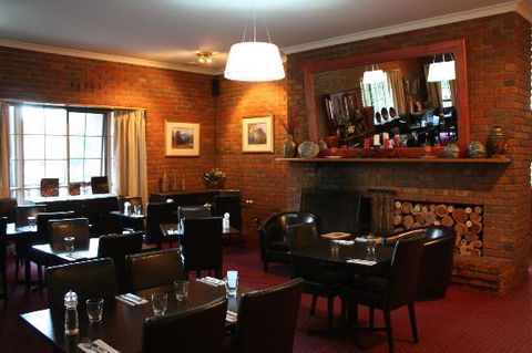 Darcy's - Redcliffe Tourism 0