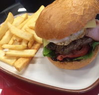 Drouin PizzaBurger Lounge - Redcliffe Tourism