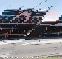Royal Hotel - Redcliffe Tourism