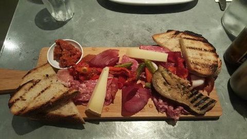 Jones The Grocer - Redcliffe Tourism 0