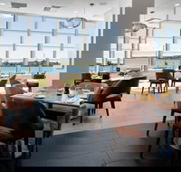 Zebu Bar  Restaurant - Redcliffe Tourism
