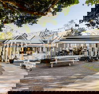 Beach Byron Bay - Redcliffe Tourism