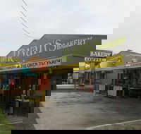 Cafe Ryan's Bakery - Redcliffe Tourism