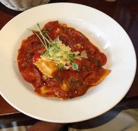 Heddon Greta Hotel - Redcliffe Tourism