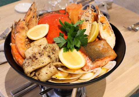 Harbour Fresh - Redcliffe Tourism 0