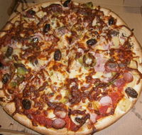 Quinny's Pizza  Pasta - Redcliffe Tourism