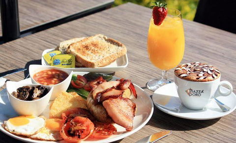 Remington Restaurant - Redcliffe Tourism 26