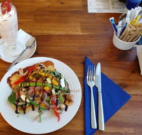 Brownie's On Budgewoi - Redcliffe Tourism