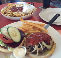 Hallidays Point Tavern - Redcliffe Tourism
