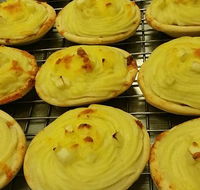 Sutton's Bakery - Redcliffe Tourism