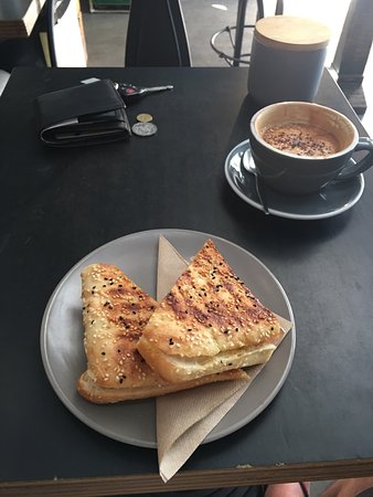 Dark Horse Espresso - Redcliffe Tourism 0
