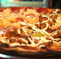Heat Woodfired Pizza Bar - Redcliffe Tourism