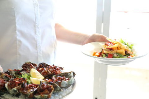 Hooked Restaurant & Grill - Redcliffe Tourism 0