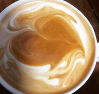 Two Tails Wagging - Redcliffe Tourism