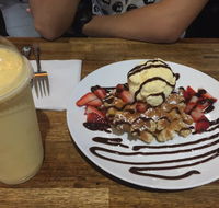 Clyde Treats Petite Yum - Redcliffe Tourism