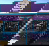 Bluegums on Bucketts - Redcliffe Tourism