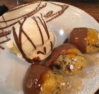Justinian's Cafe  Dessert Bar - Redcliffe Tourism