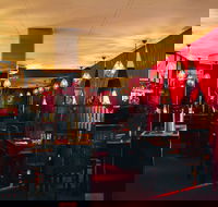 Cook  Co. Bar and Grill - Redcliffe Tourism
