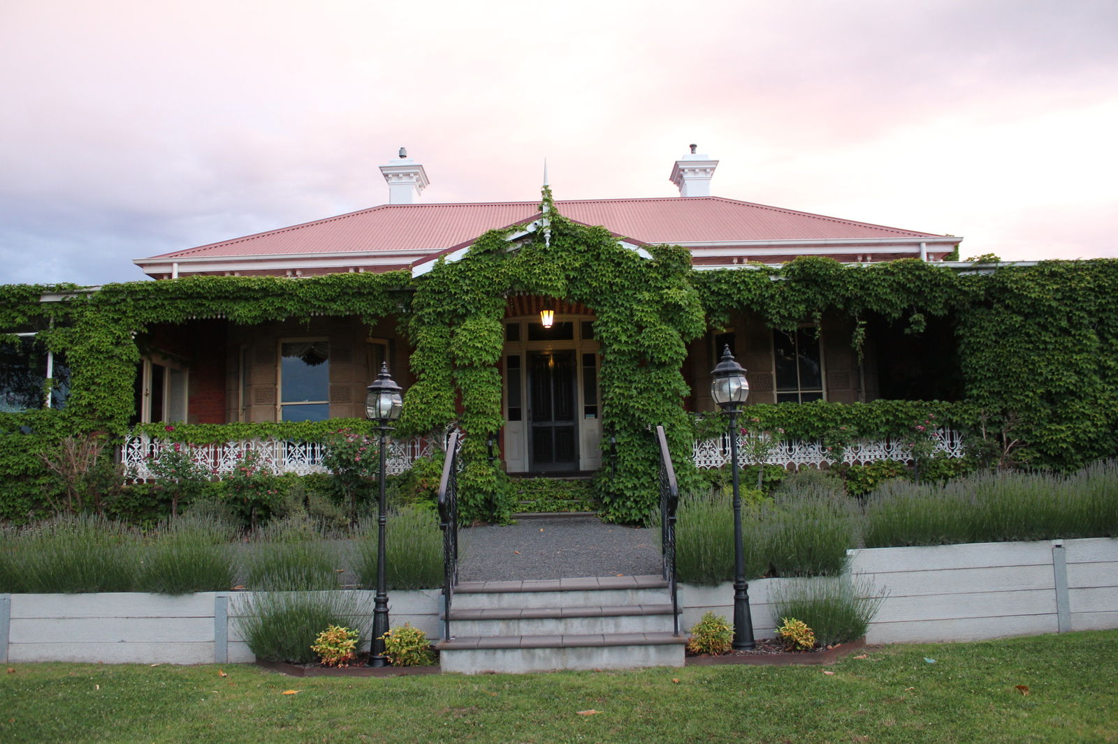  Redcliffe Tourism