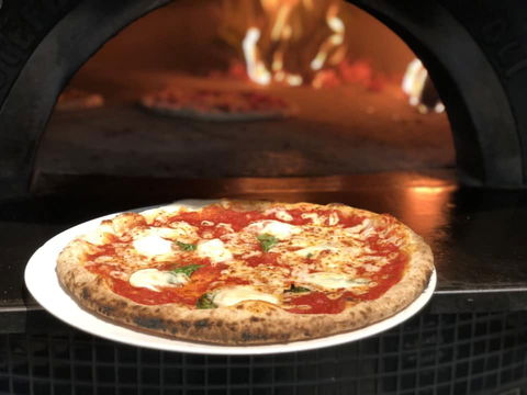 Pizza Padrone - Redcliffe Tourism 0
