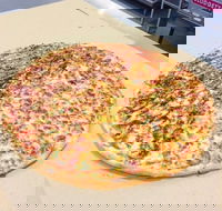 Rocky's Pizza - Redcliffe Tourism