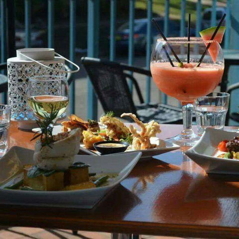 The Bar Restaurant And Cafe - Redcliffe Tourism 0