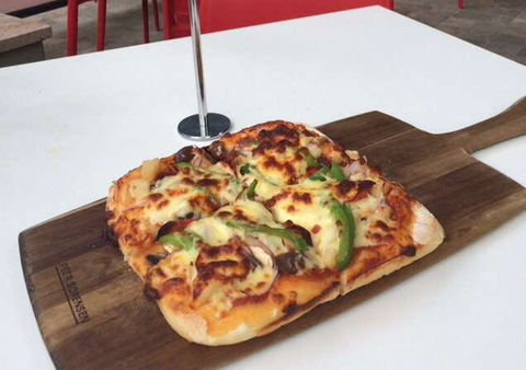 Cafe Rossa - Redcliffe Tourism 0