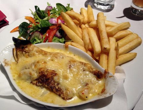 Trappers Restaurant - Redcliffe Tourism 2