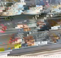 Sunbeam Cakes - Redcliffe Tourism