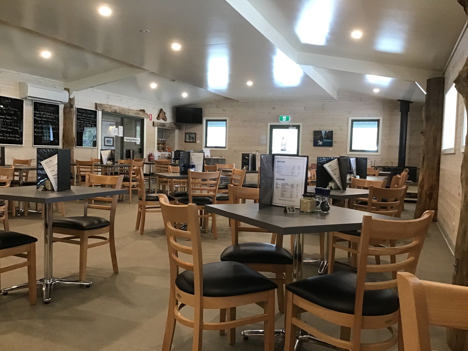  Redcliffe Tourism